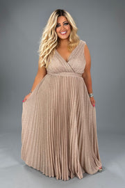 LD-T {Strolling The Red Carpet} Gold Metallic Maxi EXTENDED PLUS SIZE 2X 3X 4X 5X !!RUNS SMALL!!